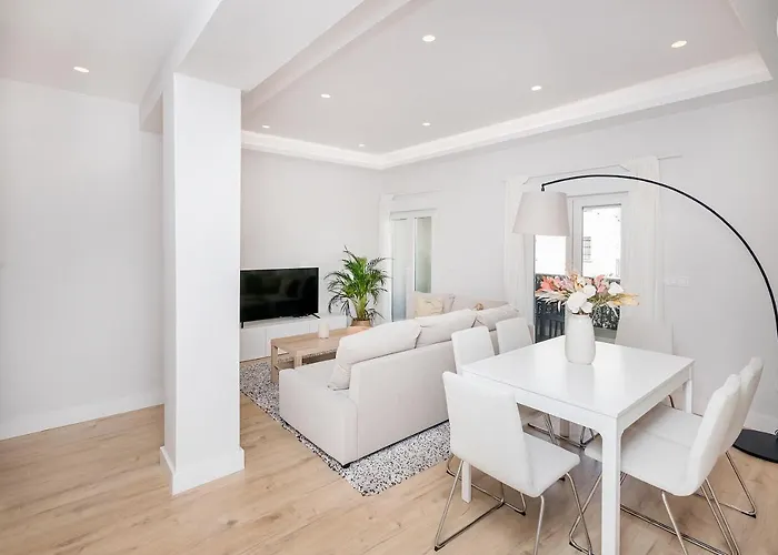 Eugenio City Center Apartment